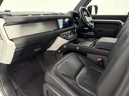 2021-Land-Rover-Defender-110-D240-SE-X-Dynamic-177kW_8