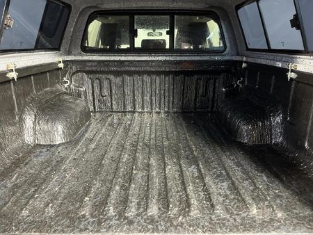 2025-Toyota-Hilux-24-GD-6-Raised-Body-Raider-Auto-Double-Cab_12