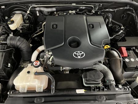 2025-Toyota-Hilux-24-GD-6-Raised-Body-Raider-Auto-Double-Cab_13