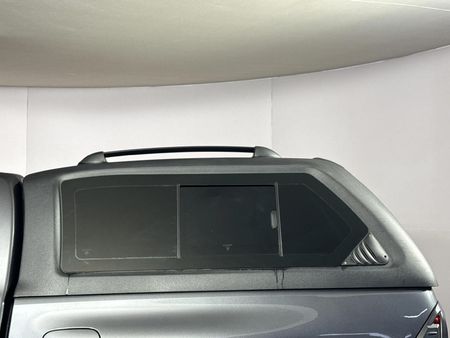 2025-Toyota-Hilux-24-GD-6-Raised-Body-Raider-Auto-Double-Cab_14