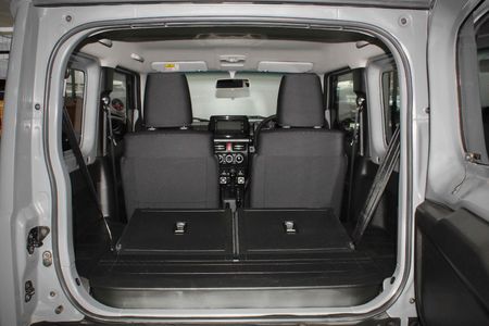 2023-Suzuki-Jimny-15-GLX-Auto_12