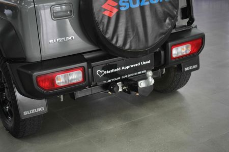 2023-Suzuki-Jimny-15-GLX-Auto_19