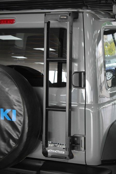 2023-Suzuki-Jimny-15-GLX-Auto_20