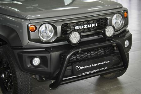 2023-Suzuki-Jimny-15-GLX-Auto_5