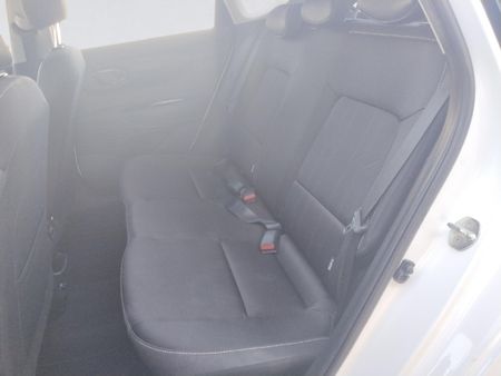 2022-Hyundai-i20-12-Fluid_11