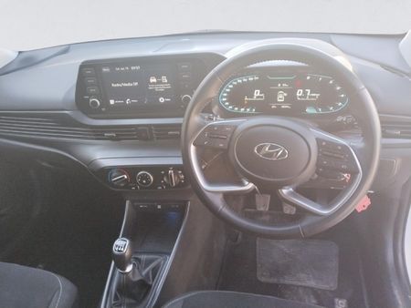 2022-Hyundai-i20-12-Fluid_8