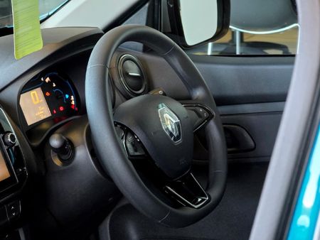 2026-Renault-Kwid-10-Techno_21