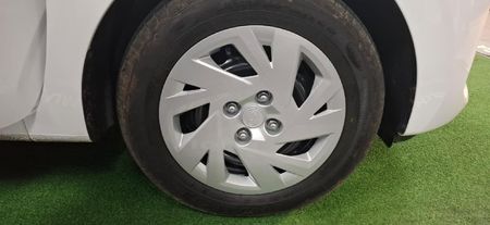 2023-Hyundai-Grand-i10-10-Motion_8