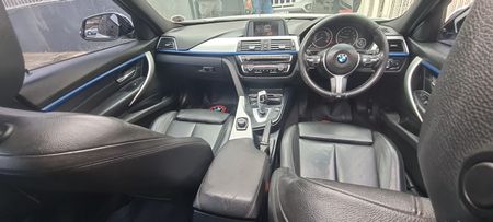 2016-BMW-3-Series-320i-M-Sport-Auto_10