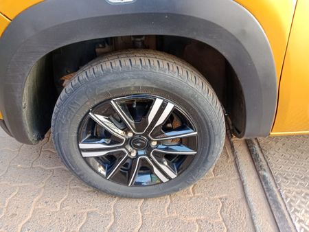 2023-Renault-Kwid-10-Climber_5