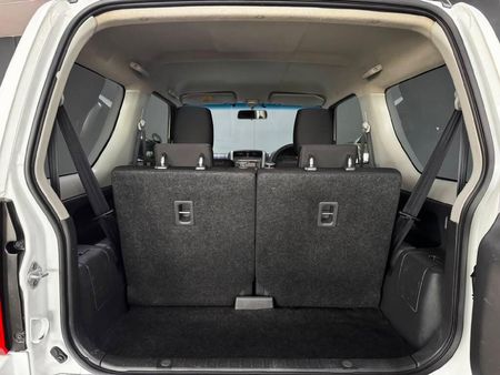 2017-Suzuki-Jimny-13-Auto_13