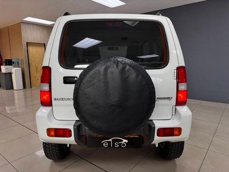 2017-Suzuki-Jimny-13-Auto_5