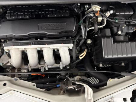 2012-Honda-Jazz-13-Comfort_11