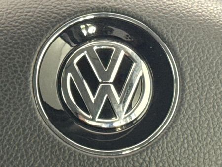 2017-Volkswagen-Amarok-30-TDI-Highline-4Motion-Auto-Double-Cab_11