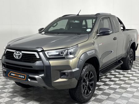 2021-Toyota-Hilux-28-GD-6-Raised-Body-Legend-4x4-Extended-Cab_0