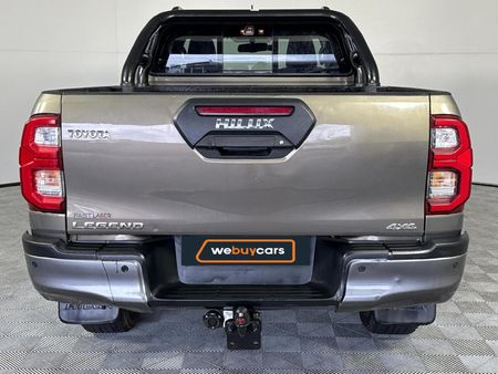 2021-Toyota-Hilux-28-GD-6-Raised-Body-Legend-4x4-Extended-Cab_16