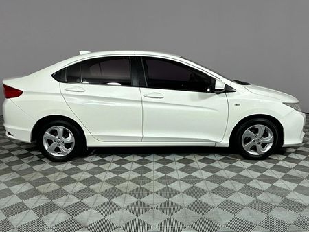 2017-Honda-Ballade-15-Elegance-Auto_17