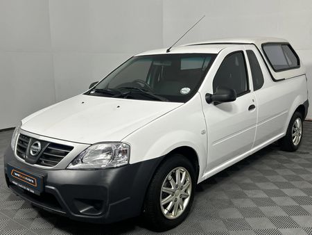 2023-Nissan-NP200-16-AC-Safety-Pack_0