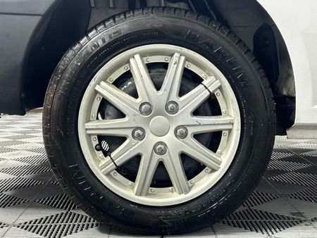 2023-Nissan-NP200-16-AC-Safety-Pack_5