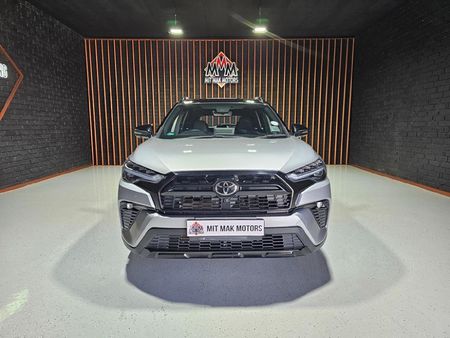2025-Toyota-Corolla-Cross-18-GR-S_1