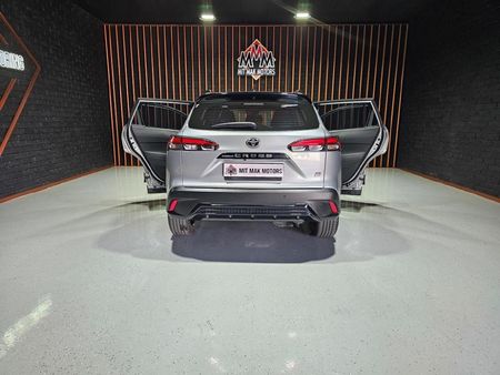 2025-Toyota-Corolla-Cross-18-GR-S_24