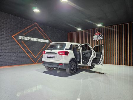 2022-Toyota-Urban-Cruiser-15-Xs_24