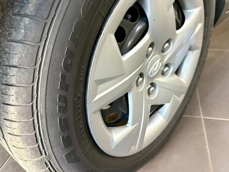 2021-Hyundai-Venue-10-TGDI-Motion_16