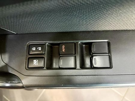 2021-Suzuki-Vitara-Brezza-15-GLX-Auto_8