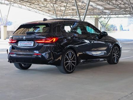 2019-BMW-1-Series-118i-M-Sport_9