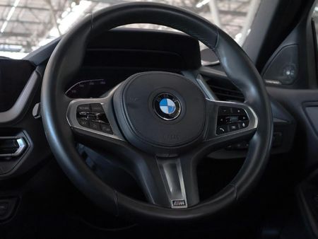 2019-BMW-1-Series-118i-M-Sport_18