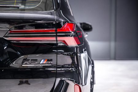 2024-BMW-X5-M-Competition_13