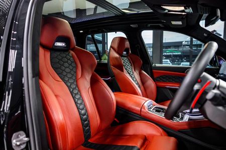 2024-BMW-X5-M-Competition_19