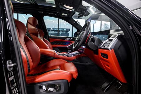 2024-BMW-X5-M-Competition_21