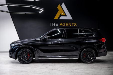 2024-BMW-X5-M-Competition_4