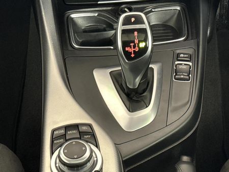 2013-BMW-1-Series-M135i-3-dr-Auto_9