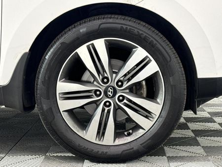 2014-Hyundai-ix35-20-GLS-Executive-Auto_5