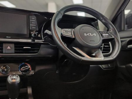 2022-Kia-Seltos-16-EX_15