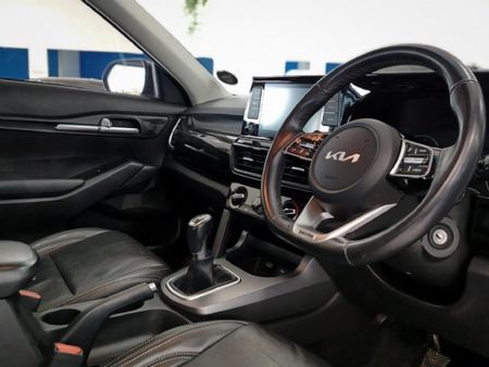 2022-Kia-Seltos-16-EX_20