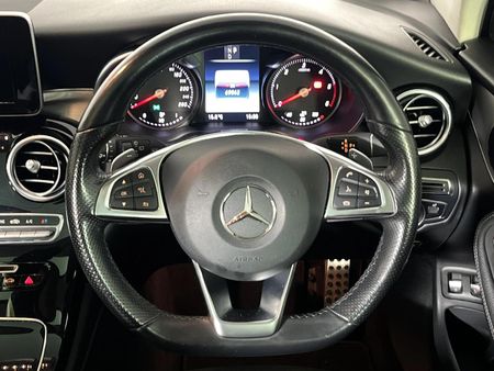 2018-Mercedes-Benz-GLC-250d_12