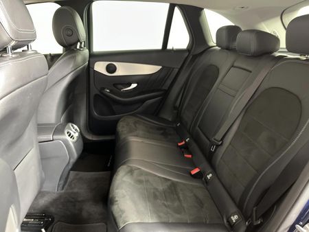 2018-Mercedes-Benz-GLC-250d_3