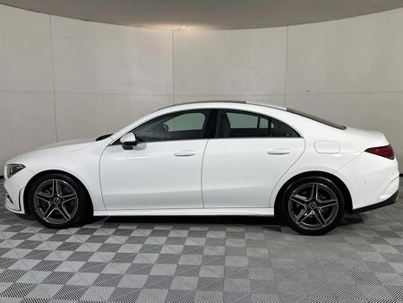 2020-Mercedes-Benz-CLA-200-Auto_18