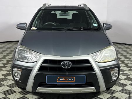 2018-Toyota-Etios-Cross-15-XS-5-dr_14