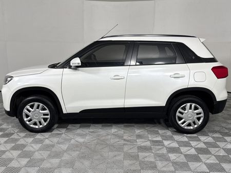 2022-Suzuki-Vitara-Brezza-15-GL_18
