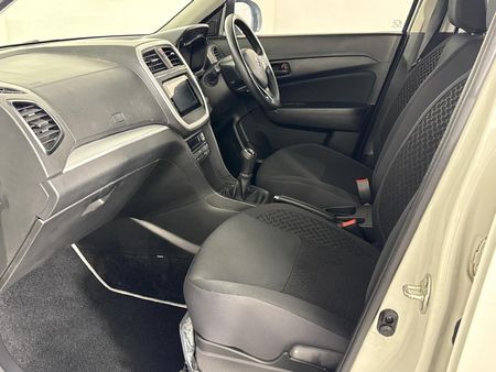 2022-Suzuki-Vitara-Brezza-15-GL_8