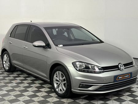 2018-Volkswagen-Golf-VII-10-TSI-Comfortline_15