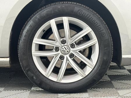 2018-Volkswagen-Golf-VII-10-TSI-Comfortline_5