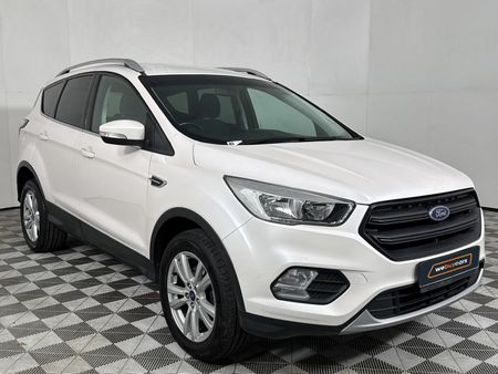 2018-Ford-Kuga-15-EcoBoost-Ambiente-Auto_15