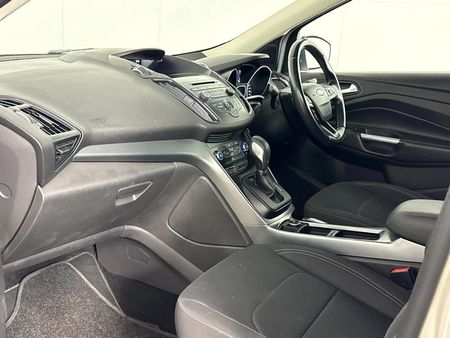 2018-Ford-Kuga-15-EcoBoost-Ambiente-Auto_8