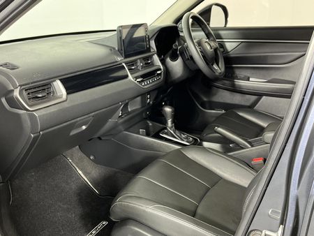2024-Honda-Elevate-15-Elegance-Auto_8
