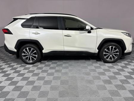 2020-Toyota-RAV4-20-VX-Auto_17